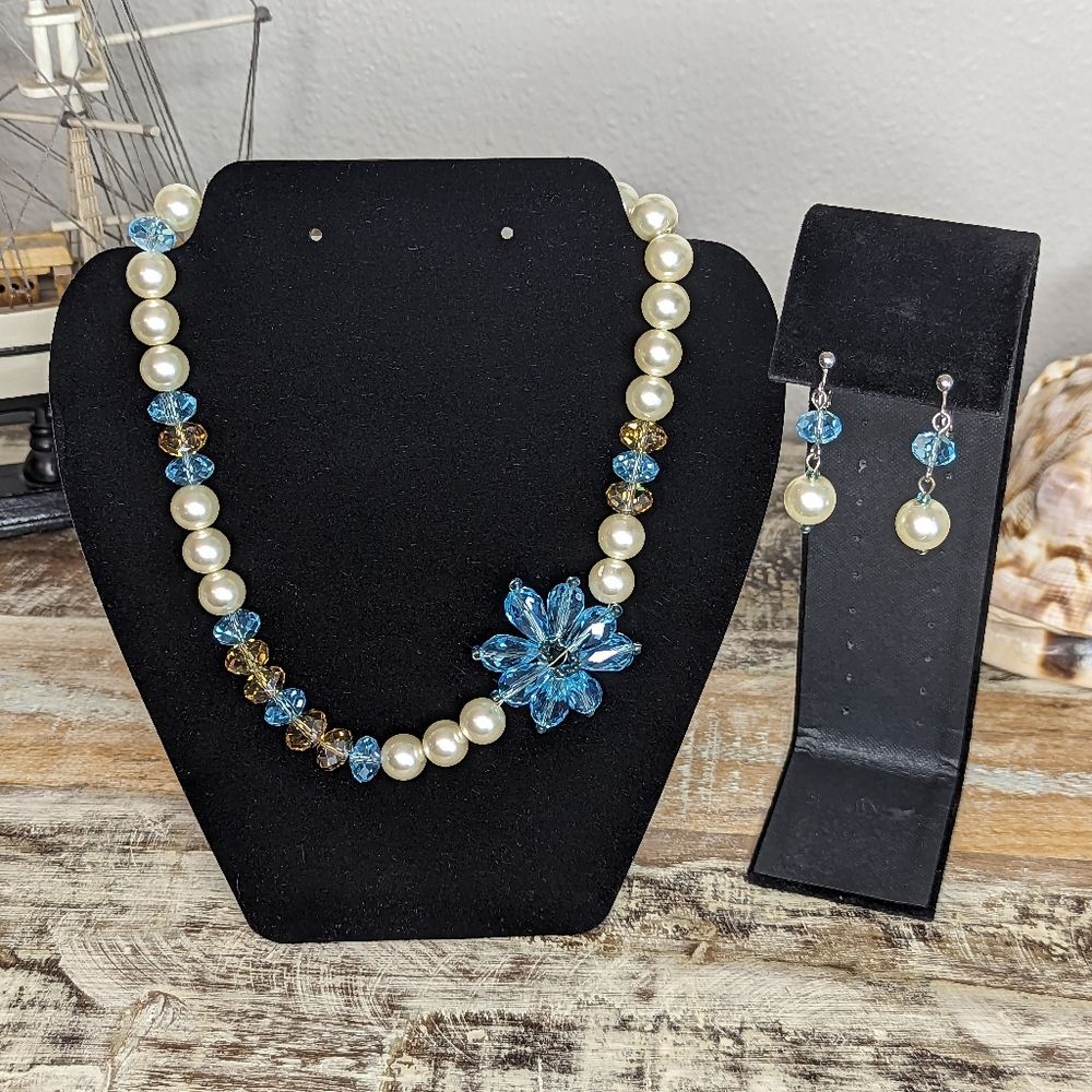Jaclyn Smith Large Pearl and Blue Flower Necklace and Earrings Set